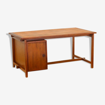 Danish design large vintage executive desk made in the 1960s