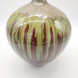 Vase in red and green flamed sandstone 30s