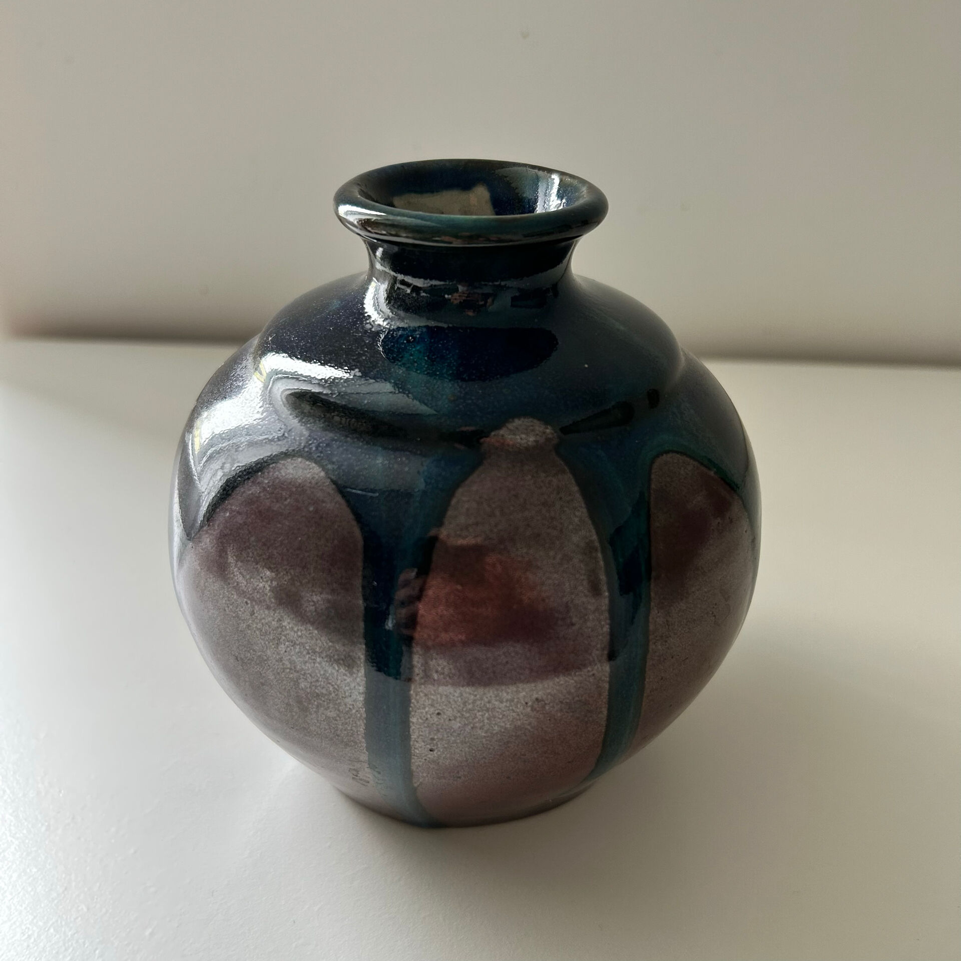 Ink blue round vase and bronze