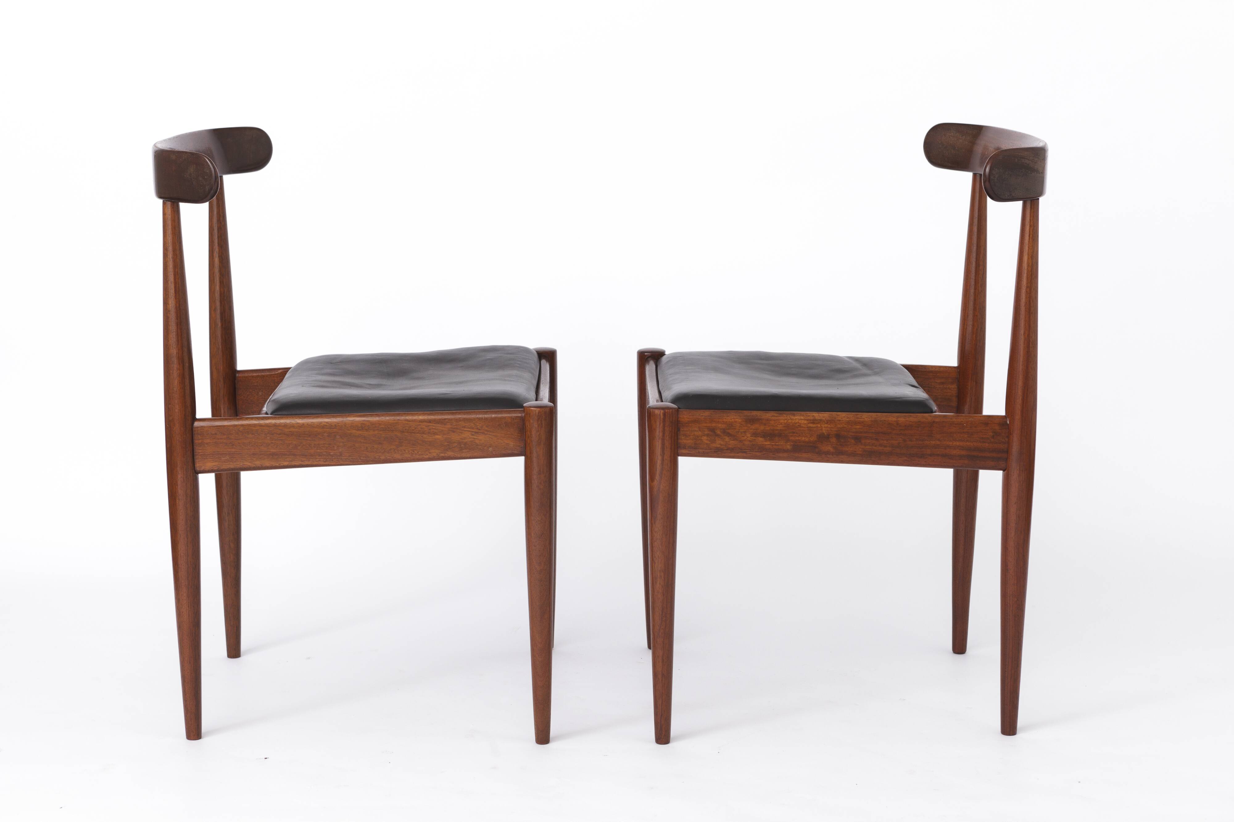 2 of 6 Vintage Chairs 1960s by Alfred Hendrickx for Belform