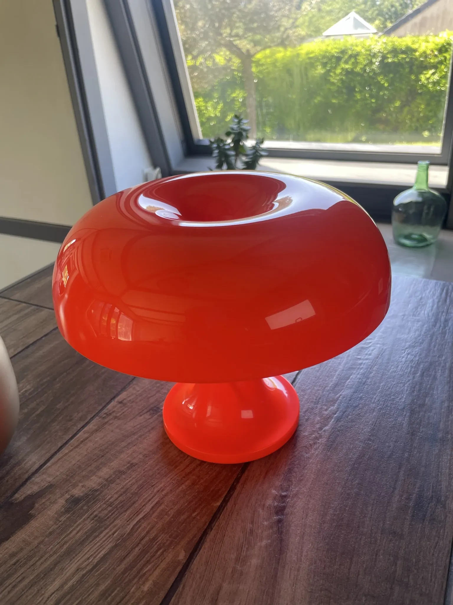 Vintage orange design lamp