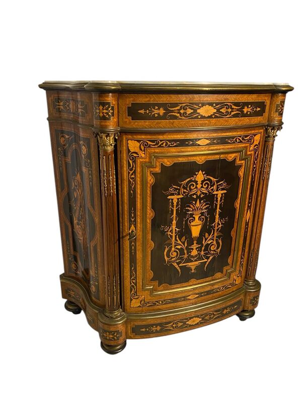 Buffet marqueté Napoléon III