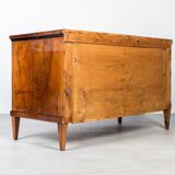 Commode allemande en noyer du XIXe siècle – Entièrement restaurée, vernis à l'ancienne
