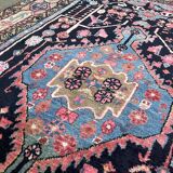 Handmade wool Iranian carpet - 2.27m x 1.37m