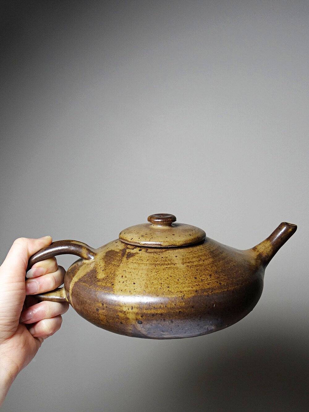 Vintage Japanese-style teapot from the 70s-90s, handmade brown stoneware, signed Pichon