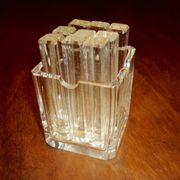 Pot carré avec porte-couteaux en verre