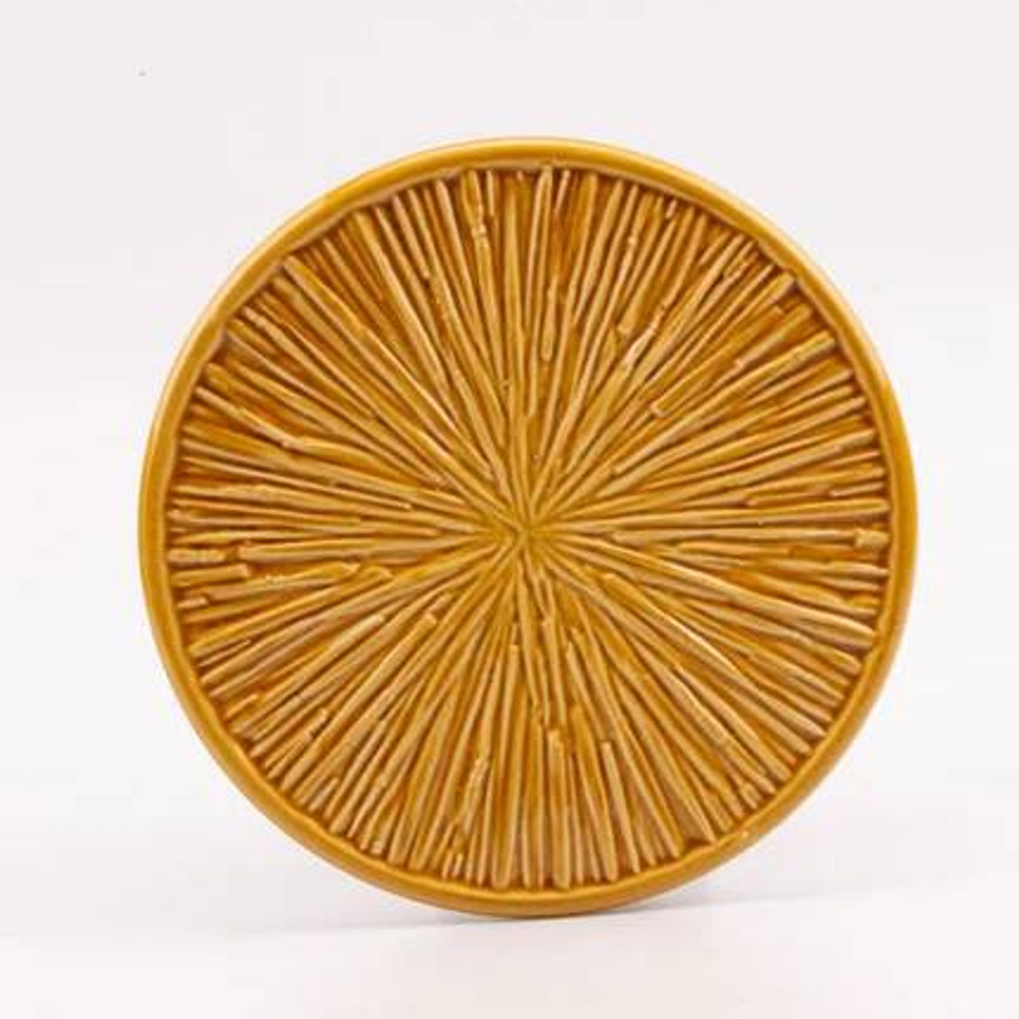 Round vintage Keralux Boch Frères plate - Relief Straw decoration