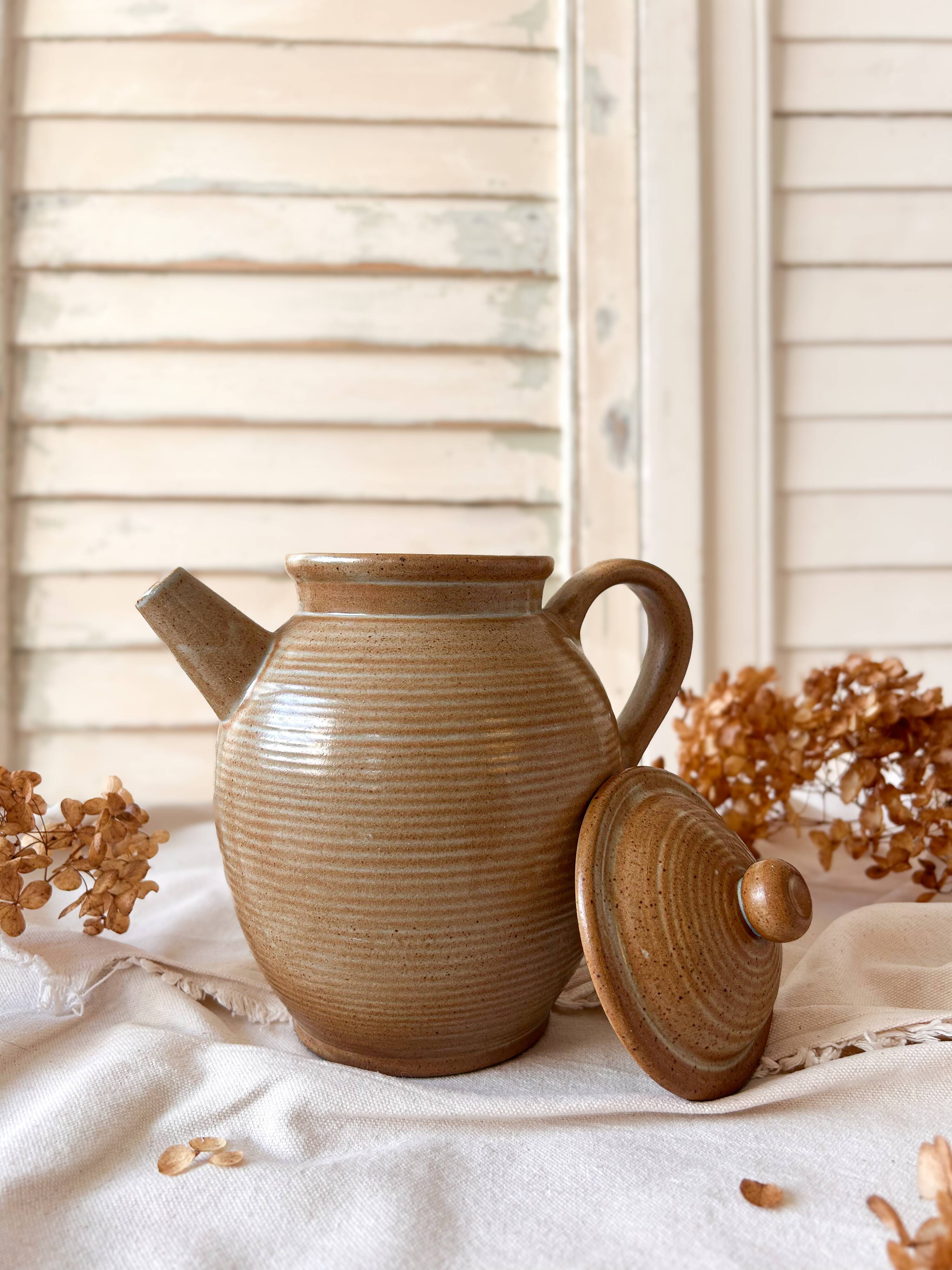 CNP FRANCE VILLAGE STONEWARE COFFEE POT