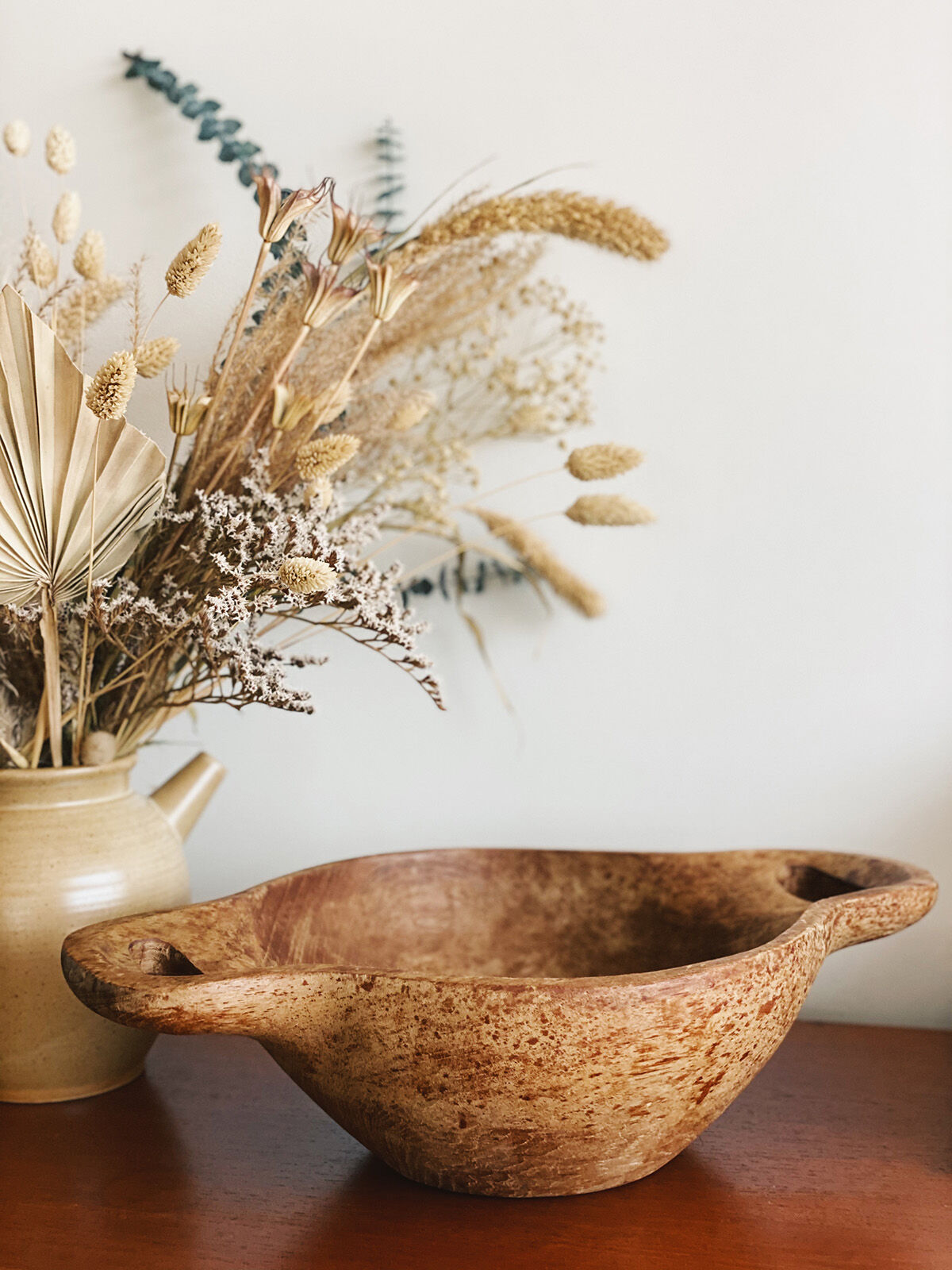 Primitive wooden bowl