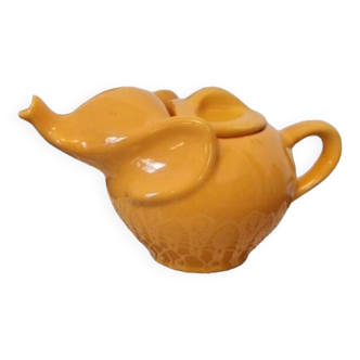 Yellow elephant teapot