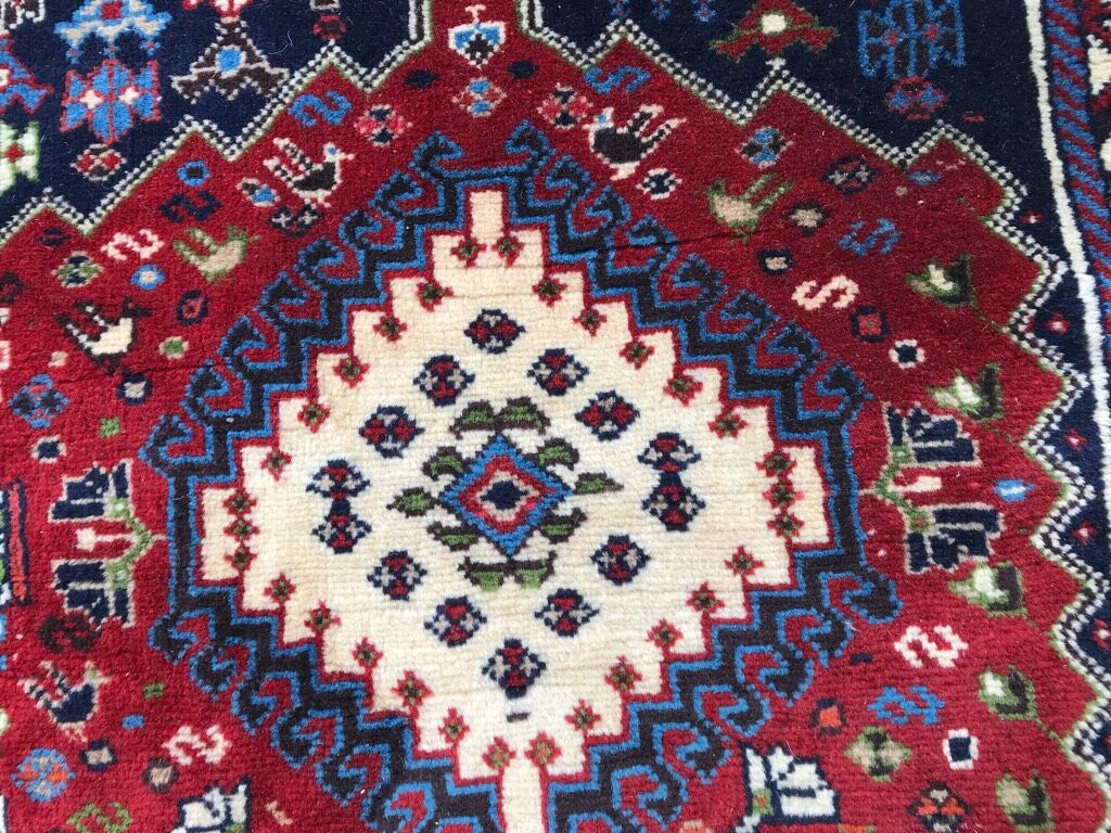 Abadeh Persian rug  105 x 144 cm