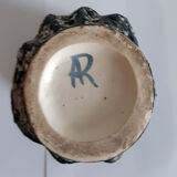 Black and white speckled ceramic vase signed Annette ROUX.