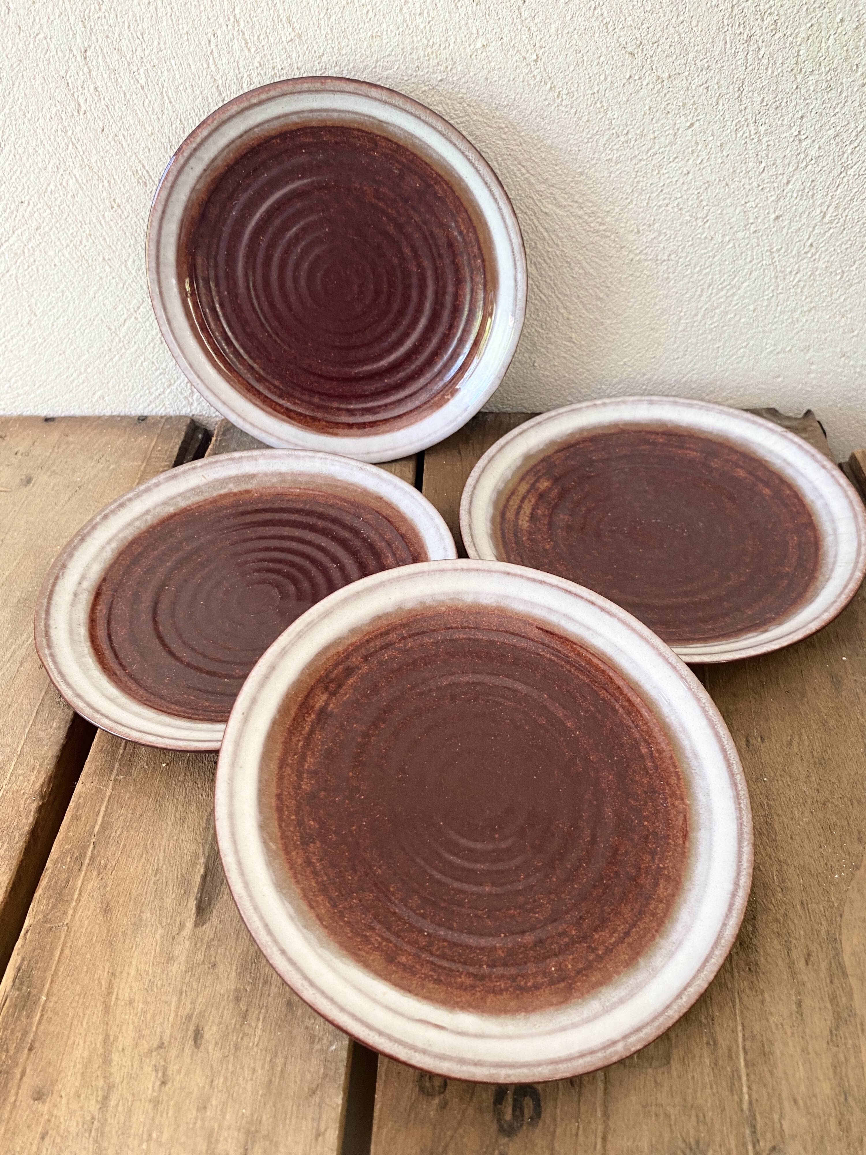 Set of 15 cm ceramic bread plates