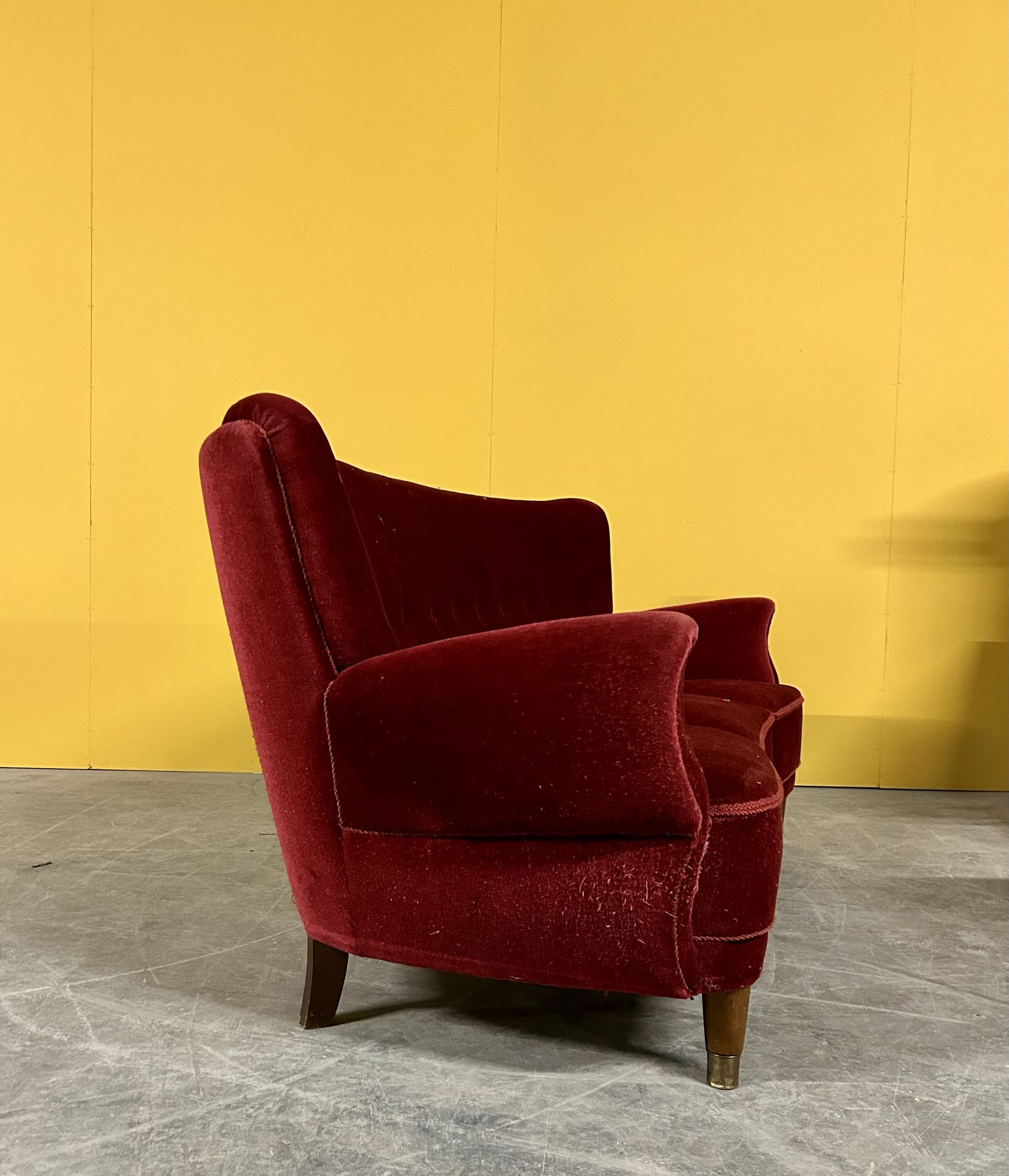 Danish 3 seater velvet curved sofa 1940s