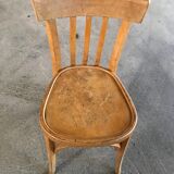 Round farm table 1850 and 6 bistro chairs