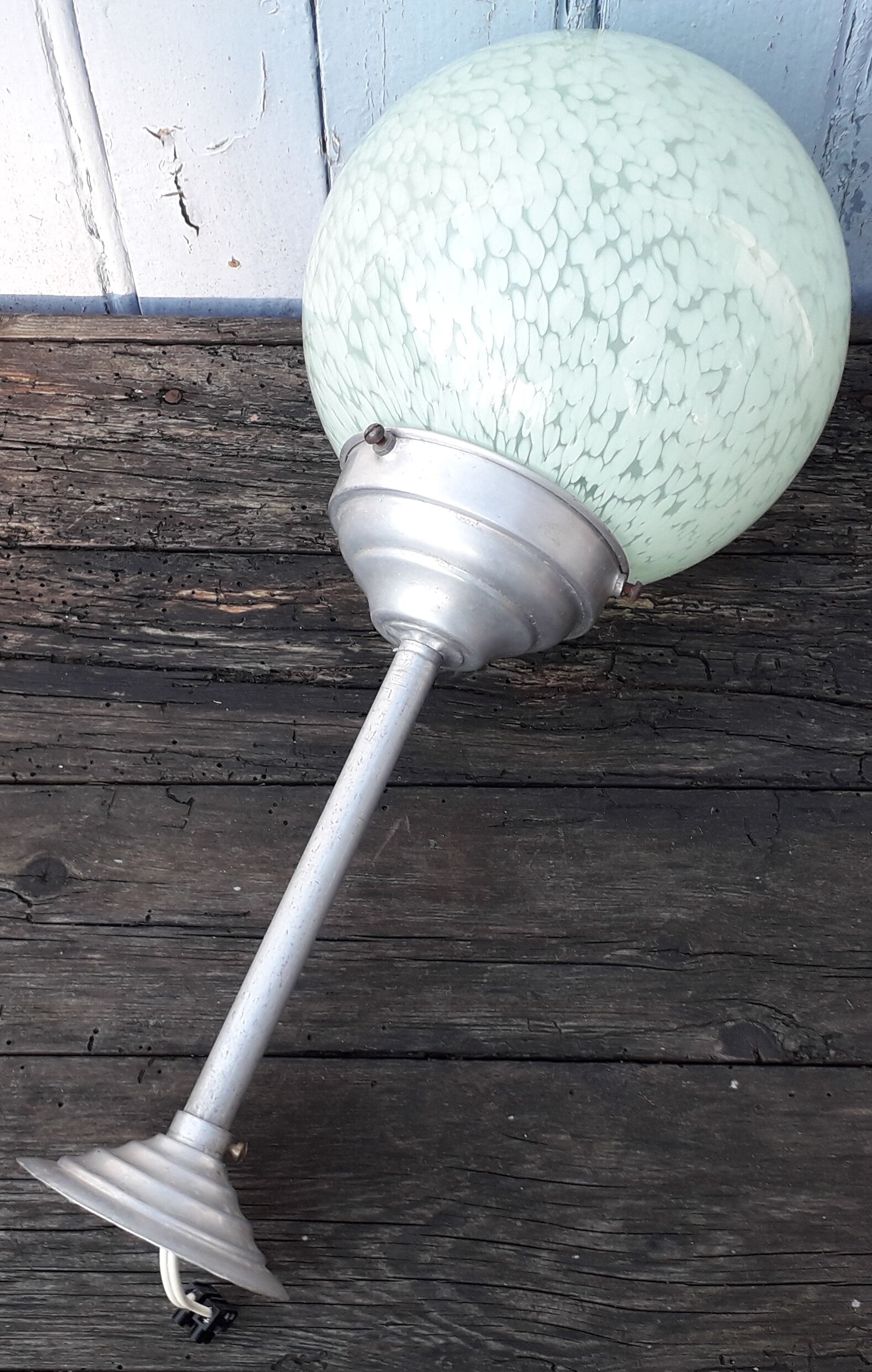 Art deco suspension globe in green clichy glass