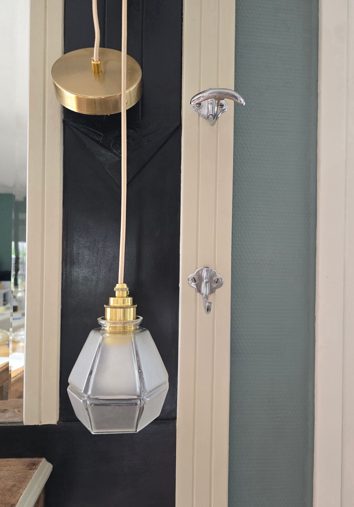 Frosted glass hexagonal suspension globe Art Deco