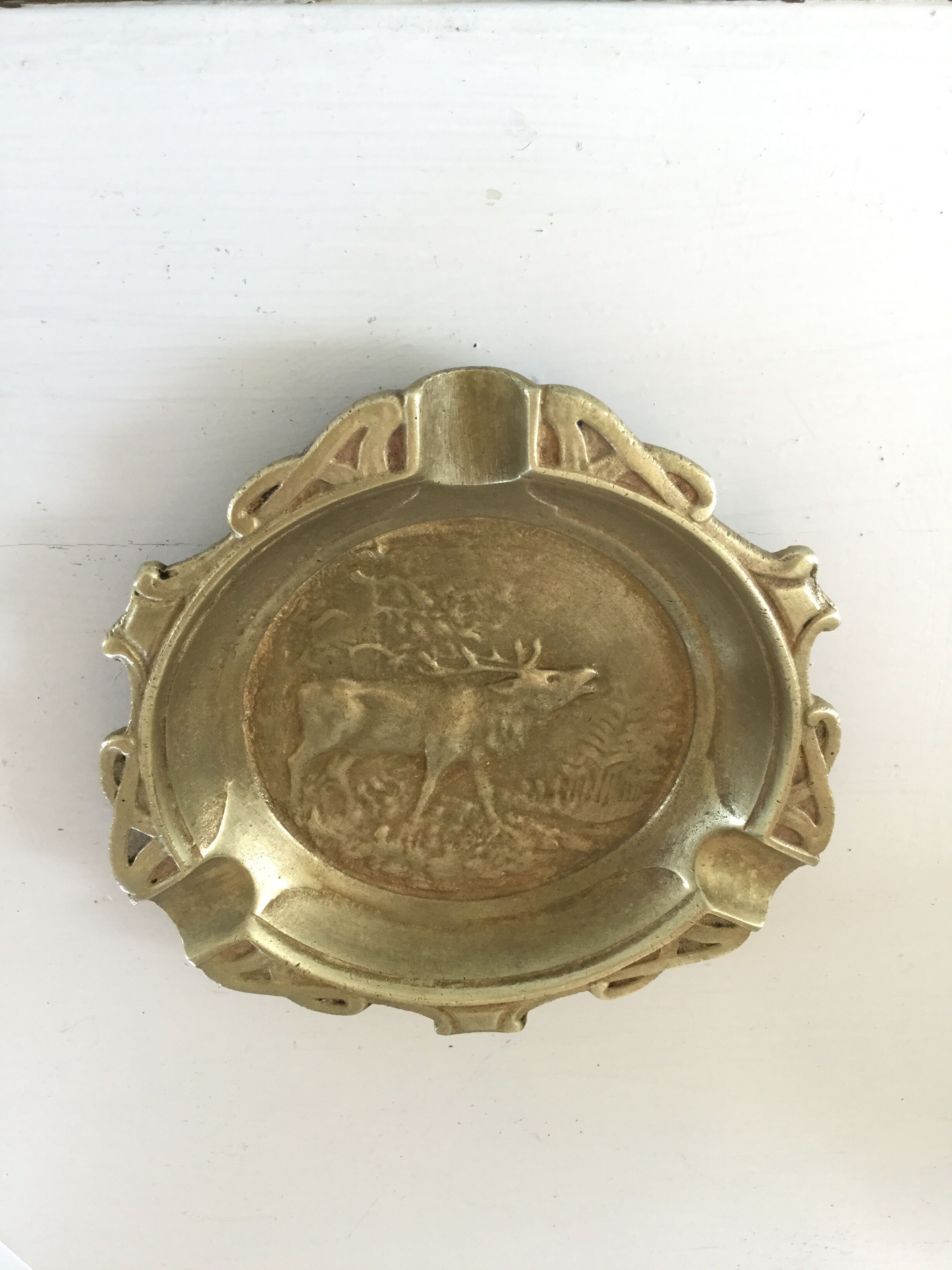 Brass deer-patterned ashtray