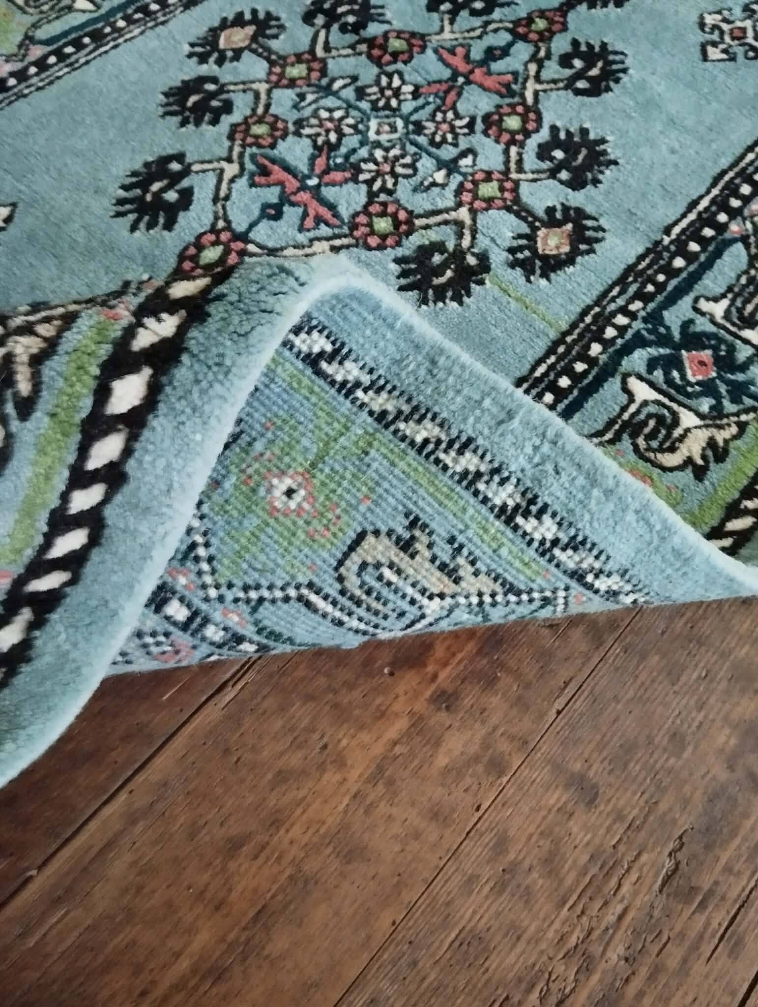 Handmade Kairouan Berber rug 163x66cm