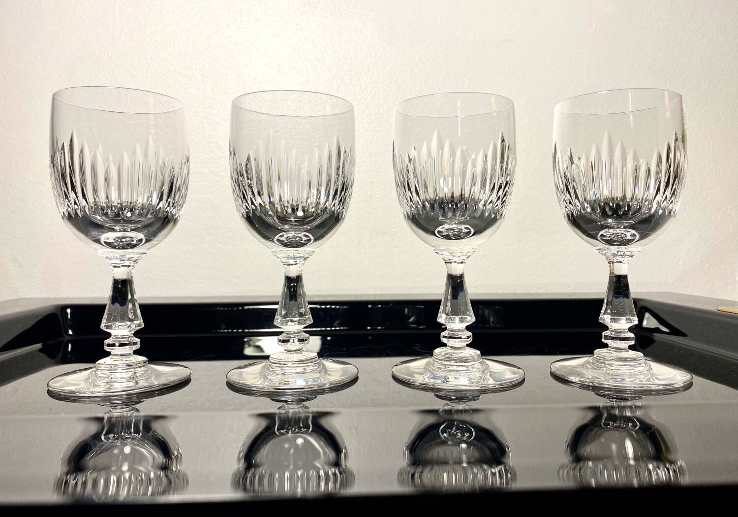 4 saint louis glasses