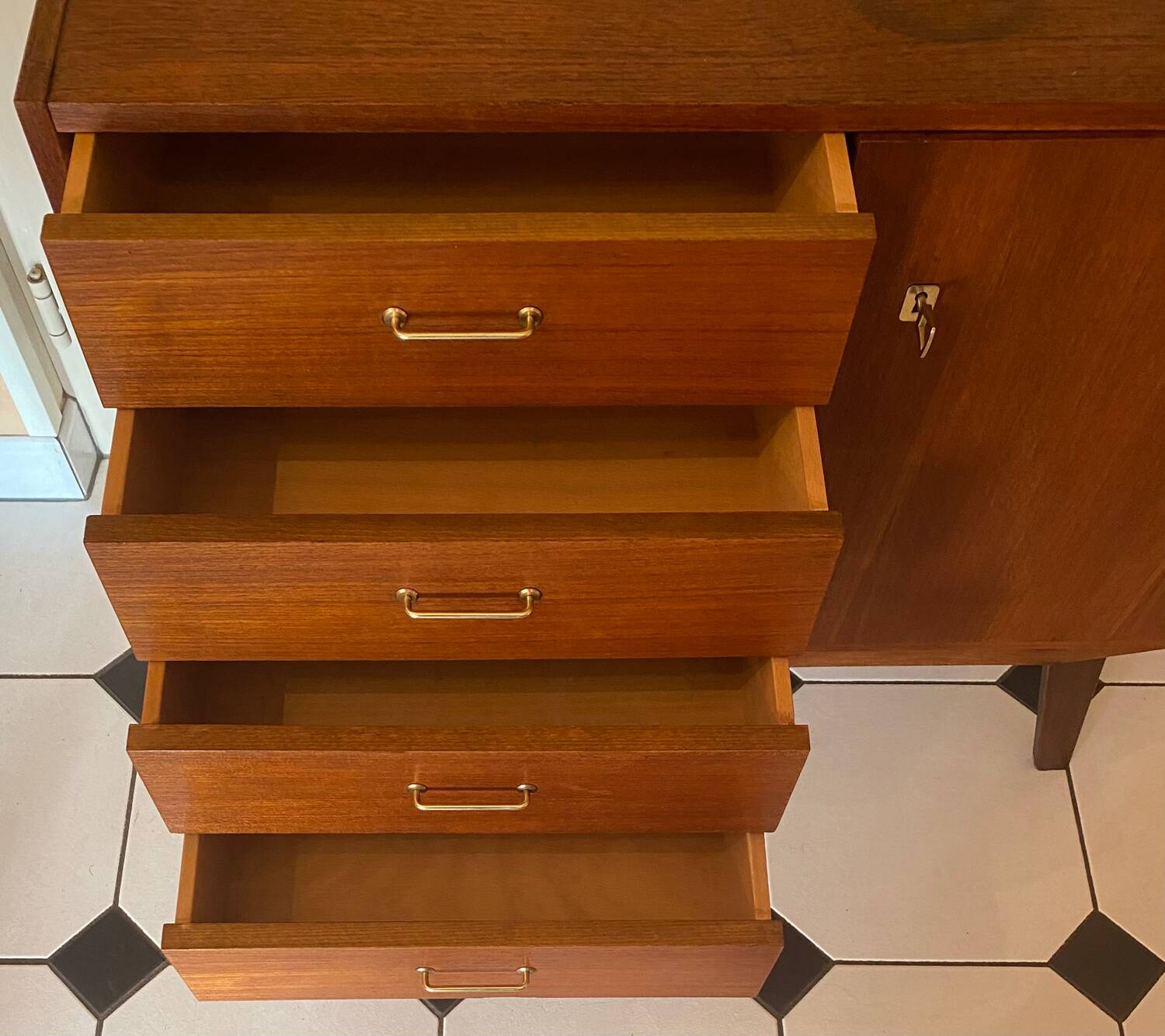 Vintage chest of drawers with compass feet