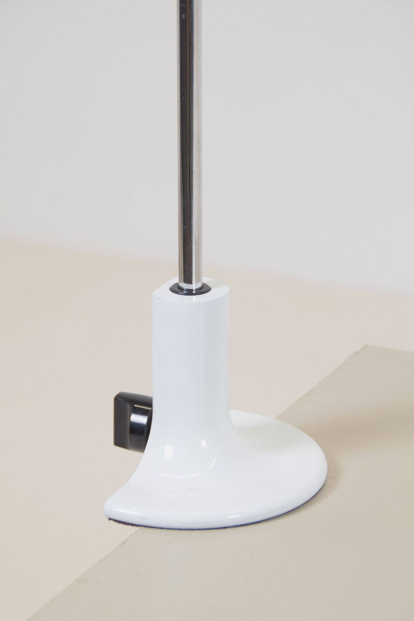 Lampe à pince Spider conçue par Joe Colombo pour Oluce, 1965