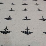 White and black Berber carpet 107x60cm