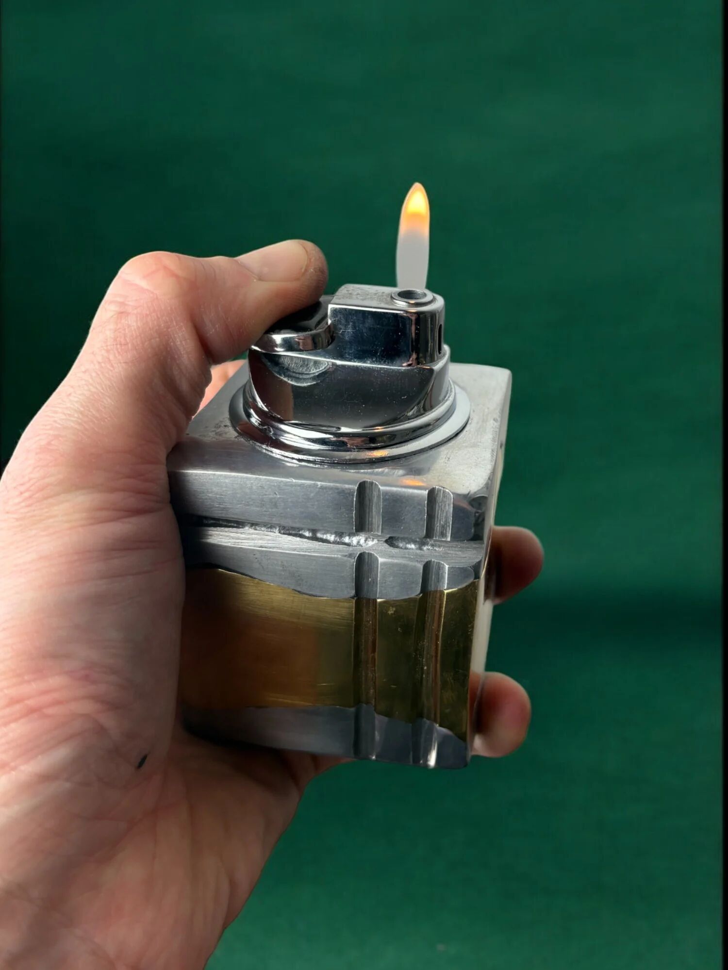 Briquet brutaliste par Ardisur, en bronze et aluminium, années 1970, Espagne