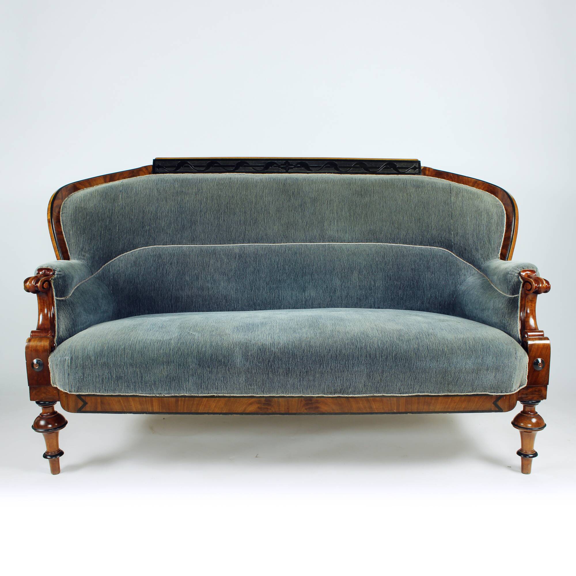 Unique Biedermeier sofa in original fabric and walnut veneer, Vienna, Austria circa 1825