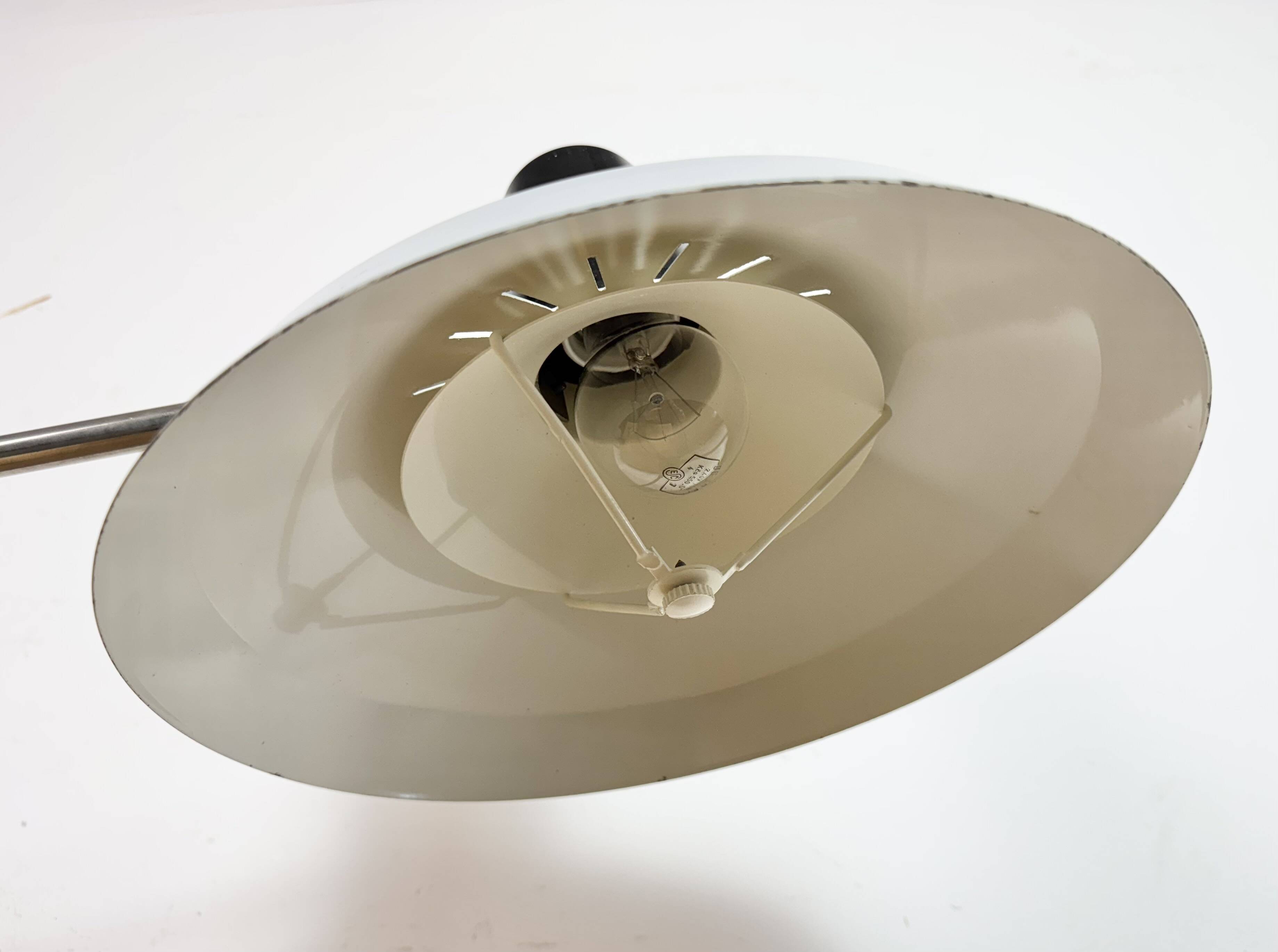 Lampe de bureau industrielle grise d'Elektrosvit, années 1970