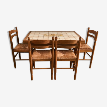 Ensemble table chaises et tabourets pour cuisine ou salle à manger