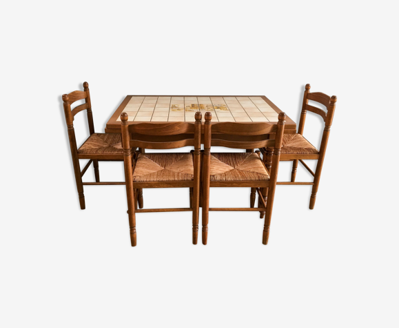 Ensemble table chaises et tabourets pour cuisine ou salle à manger