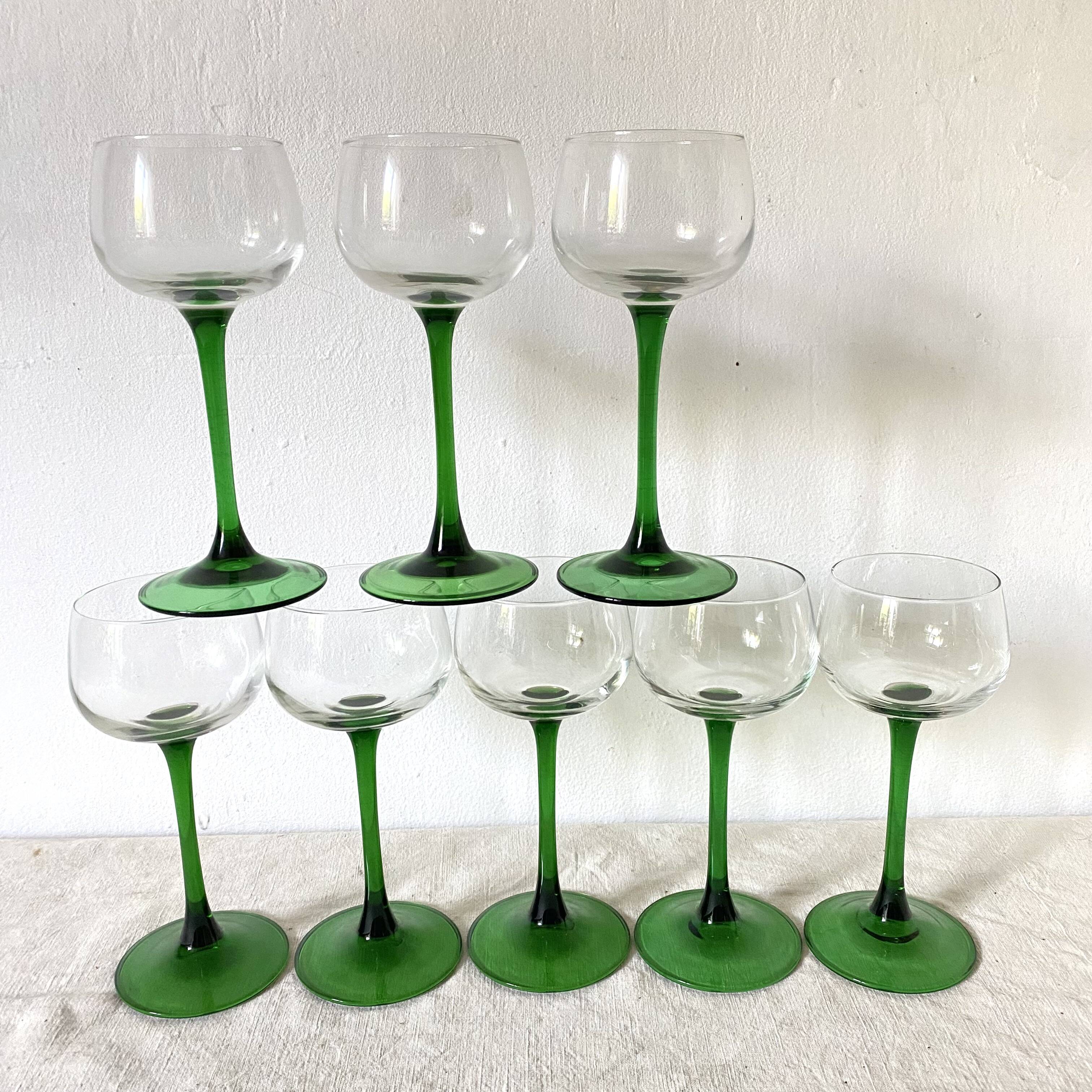 Verres a pieds vintage
