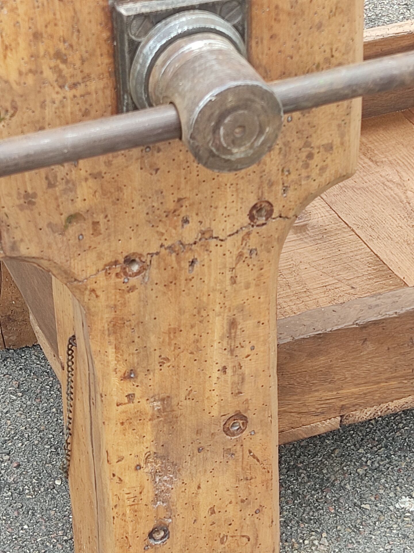 Established carpenter's workshop Ok