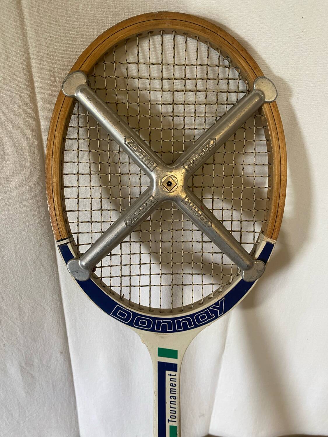 Antique wooden racket donnay wood + metal protection