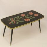 Vintage coffee table year 60 flower patterns