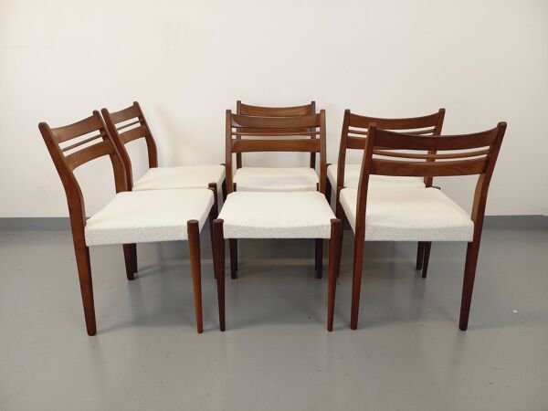 Suite de 6 chaises scandinaves vintage en teck et tissu bouclette des années 60
