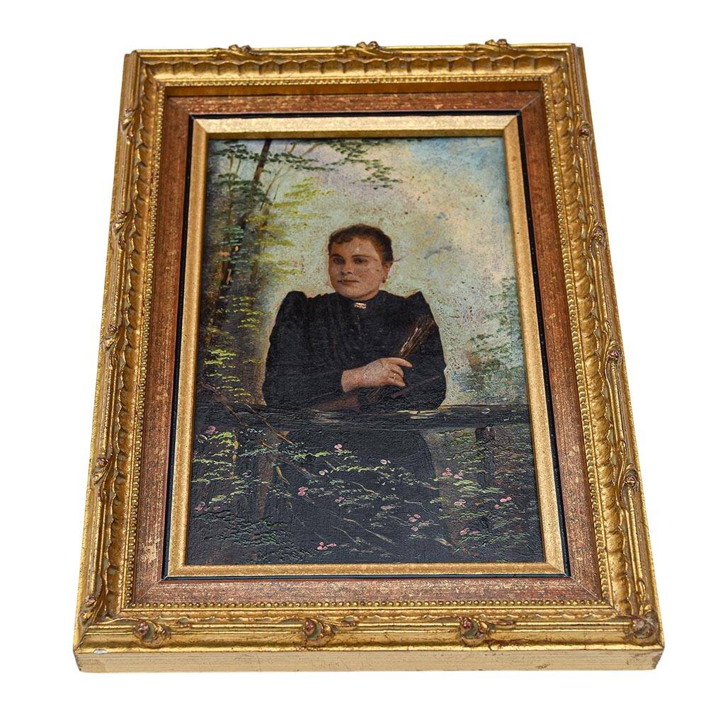 Oil painting portrait of a woman in the 19th century, old gilded frame