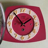 Vintage formica clock silent wall pendulum "Avron red yellow"