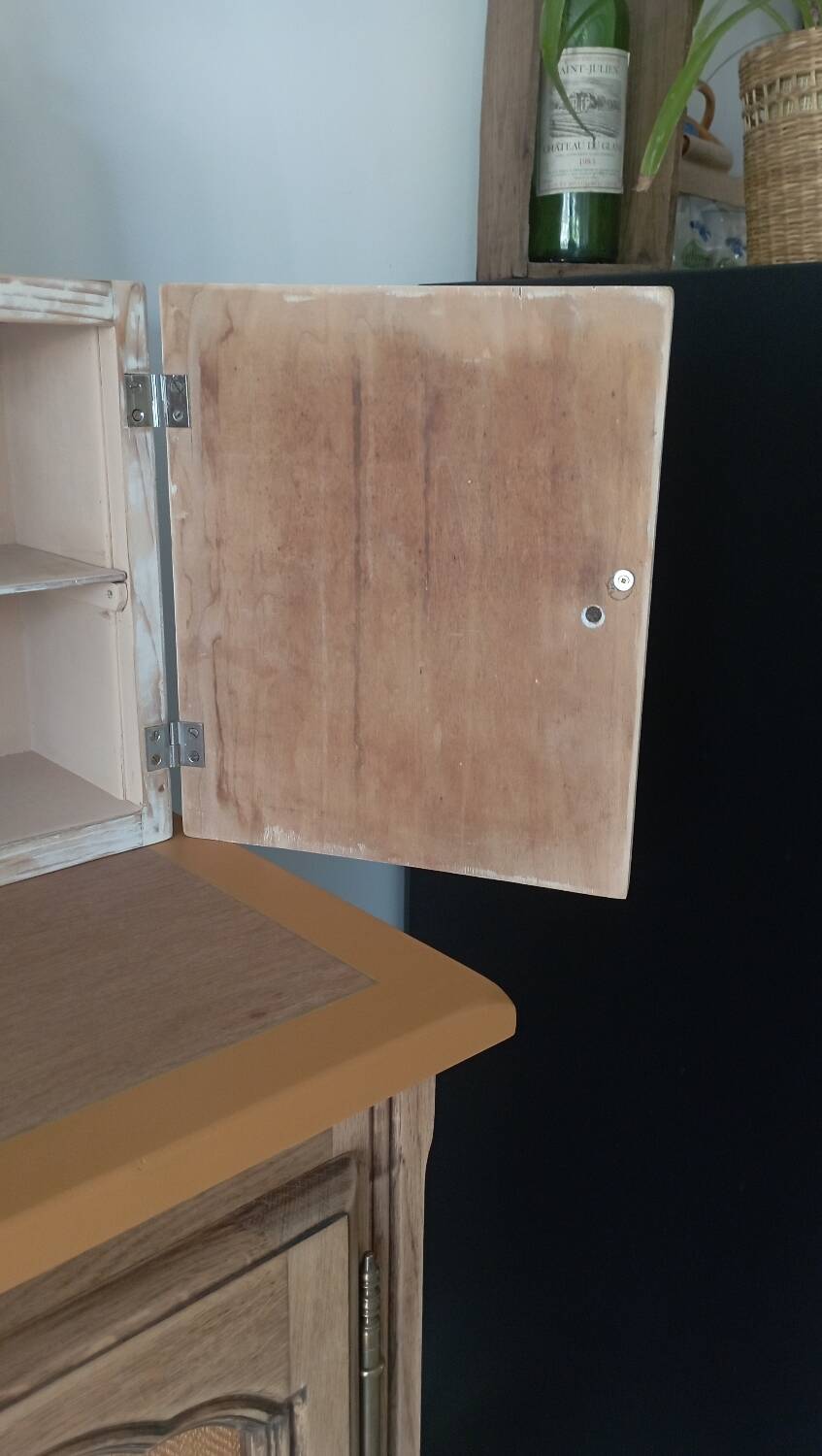 Cabinet, 20th century