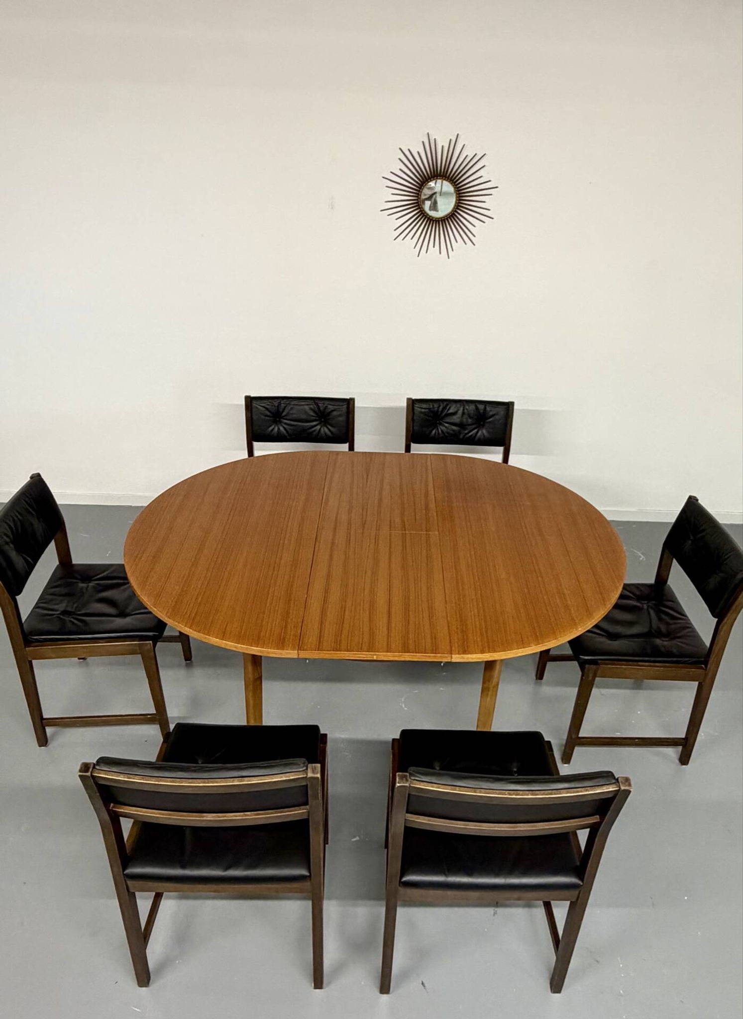 Vintage teak extendable round dining table Scandinavian design 1960s