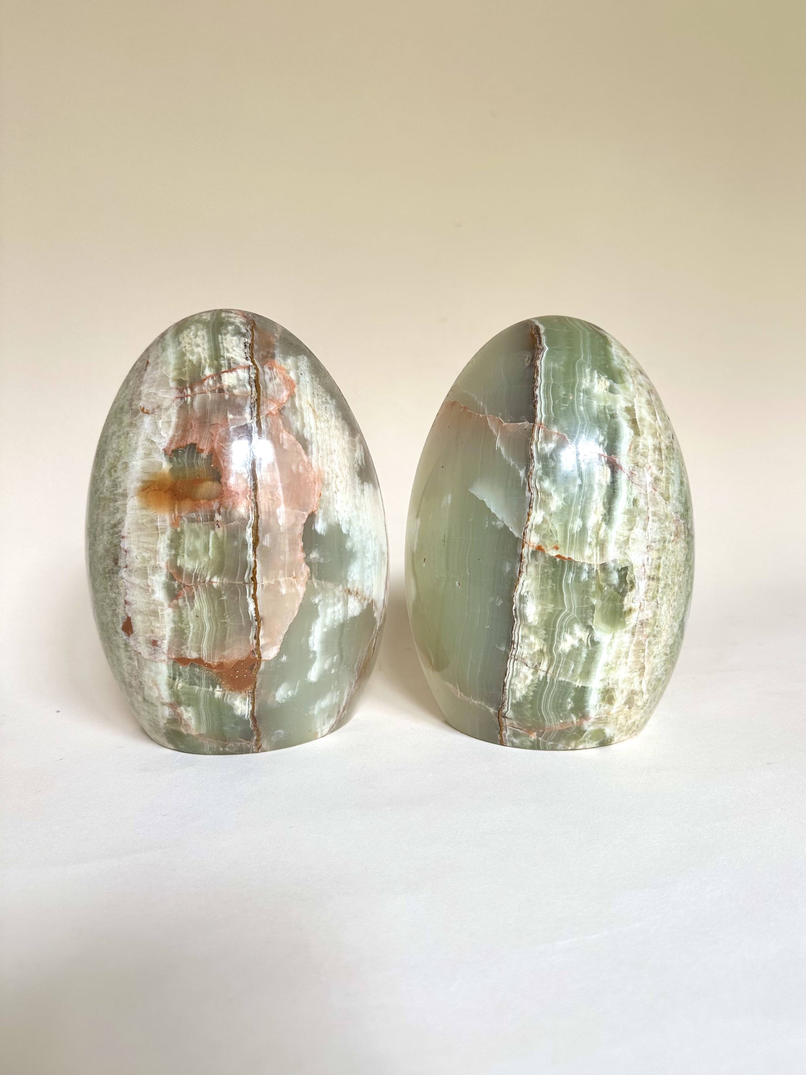 Pair of "egg" bookends in green onyx.