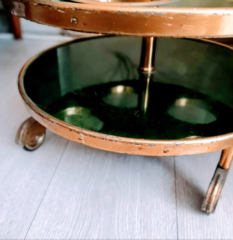 Round bar  on wheels