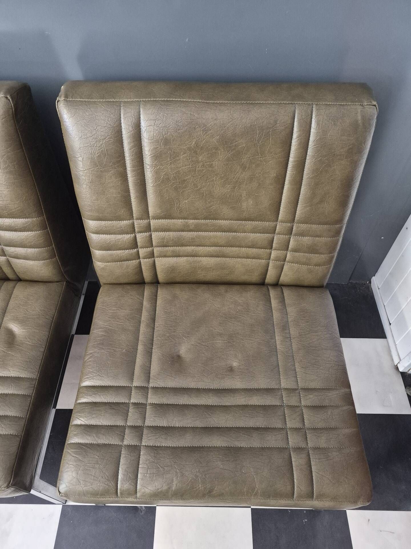 Ensemble suite de 3 chauffeuses fauteuils Vintage