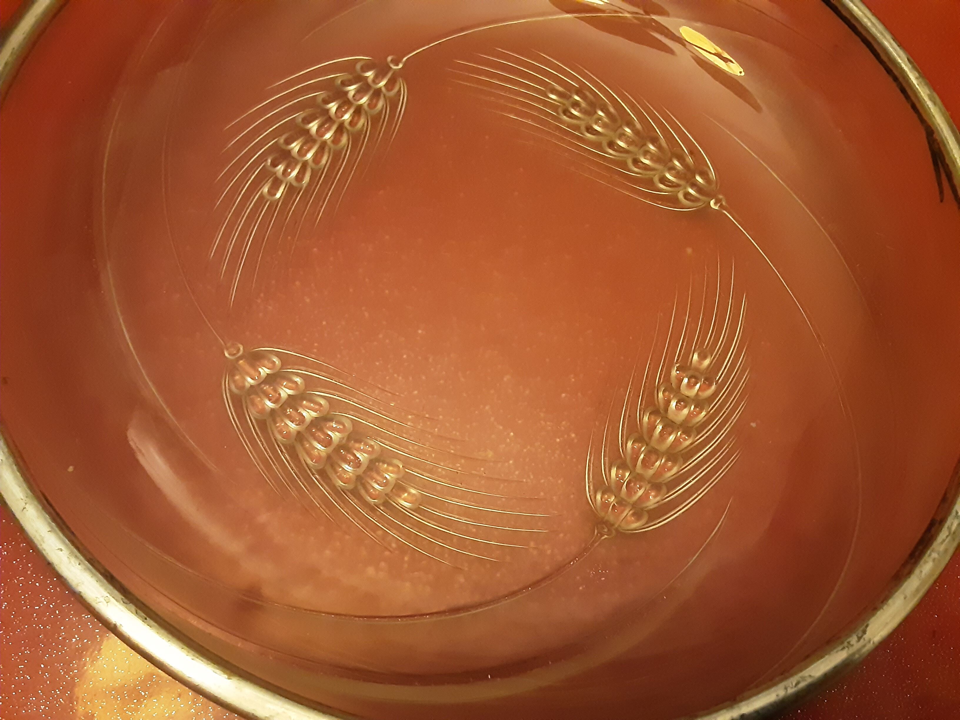 FRUIT CUP GLASS CUT CUT METAL SILVER SWORDS OF BLE