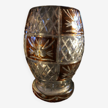 Vase en cristal de Bohême taillé