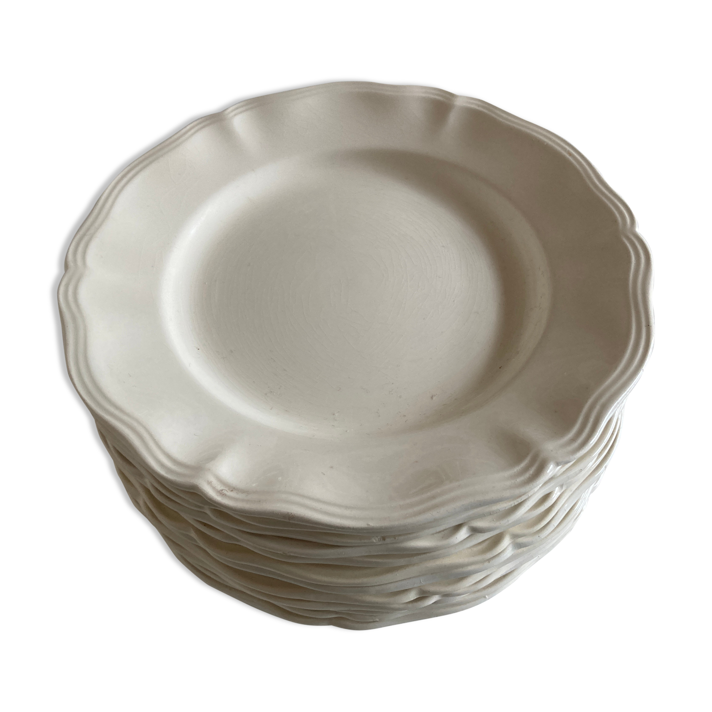 Set of 12 ivory plates with Sarreguemines