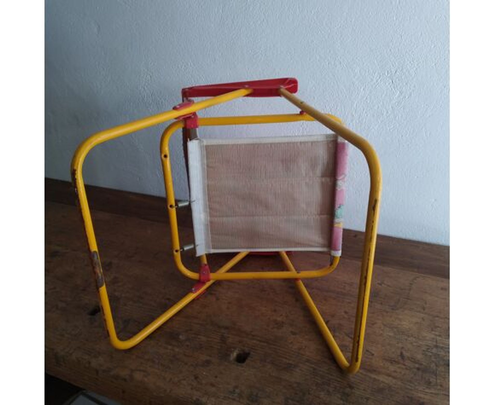 Foldable camping chair for vintage children