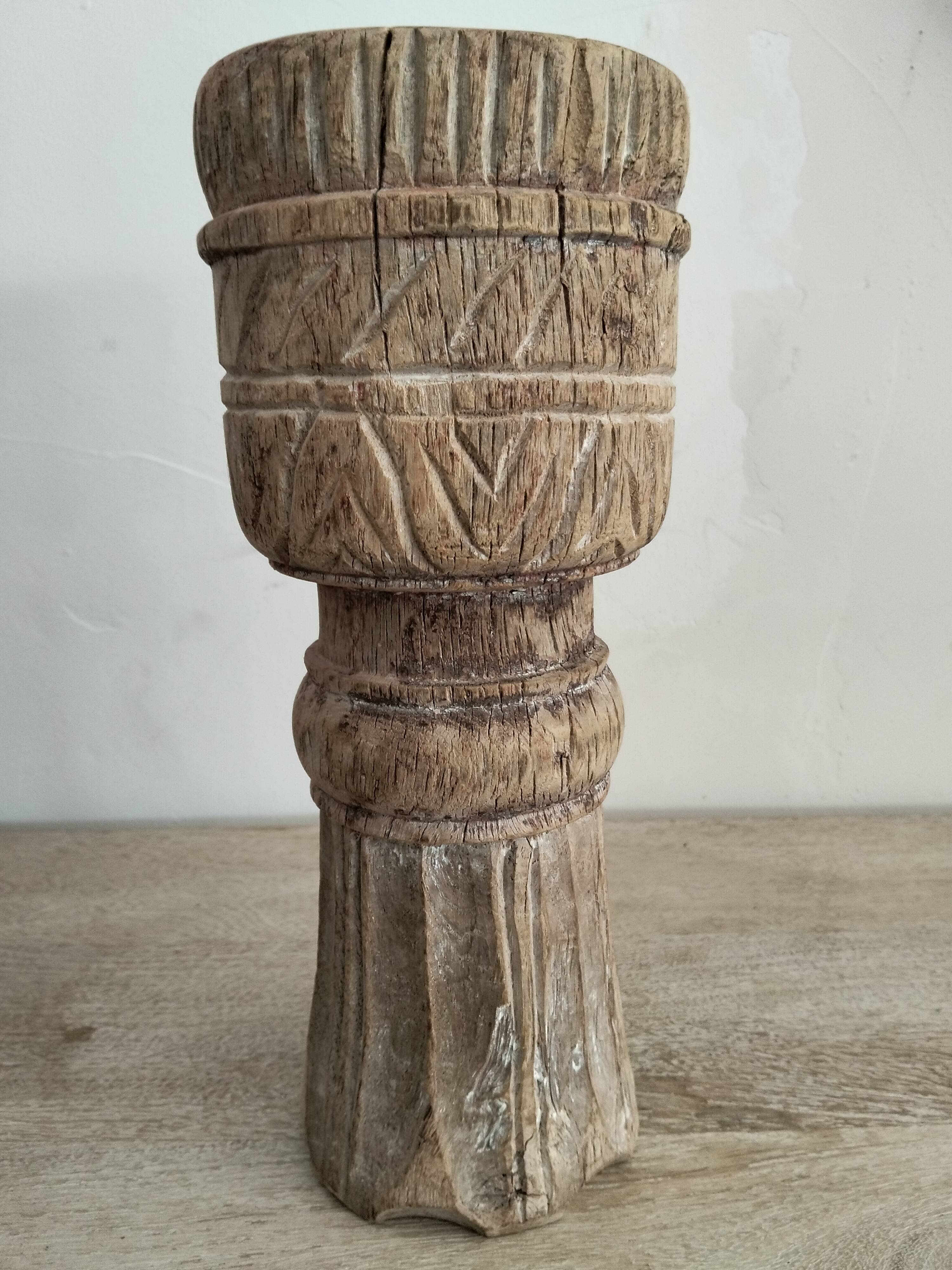 Candle holder