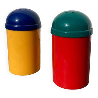 Multicolored 80s salt and pepper shakers